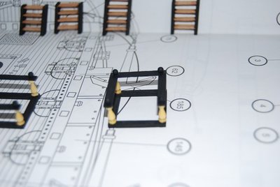 Elaboracion de escotillas y escaleras