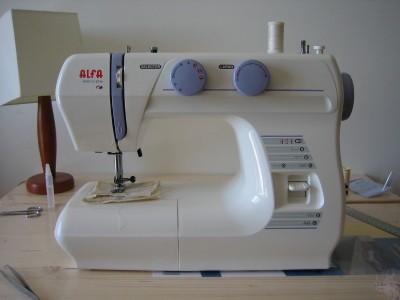 Esta si que es una señora máquina de coser, esta claro que en herramientas no se debe escatimar