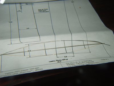 busco el plano y saco el modelo de la pesa de 500 gramos