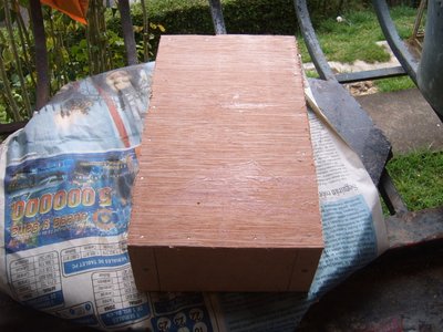 coloco el piso del cajoncito para el molde