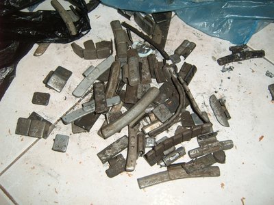hay que hacer una buena seleccion, ya que hay unas que no son de plomo sino como de aluminio, no se derriten...