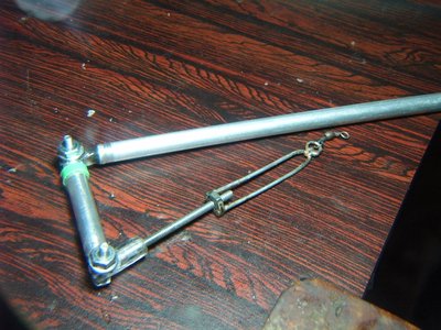 armada con los tornillos..