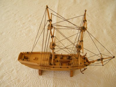 Un barco de iniciación que, con alguna mejora, queda muy bien.