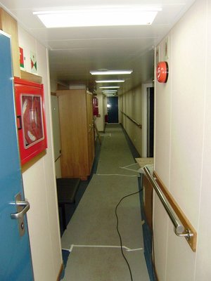 001.JPG
