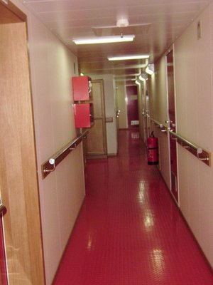 001.JPG