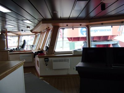 050.JPG